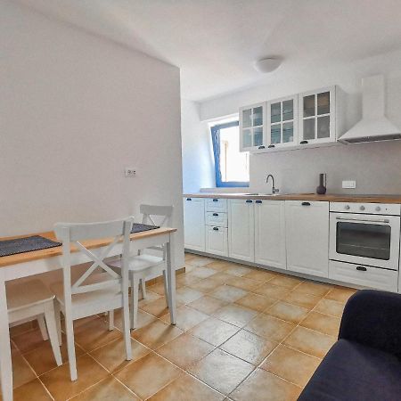 Apartment Muretto Bašanija Buitenkant foto